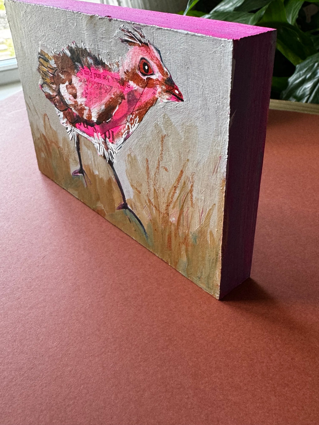 Side view of Partridge Field Note Frances showing painted panel edge